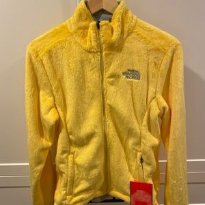 Yellow daffodil fleece nwt